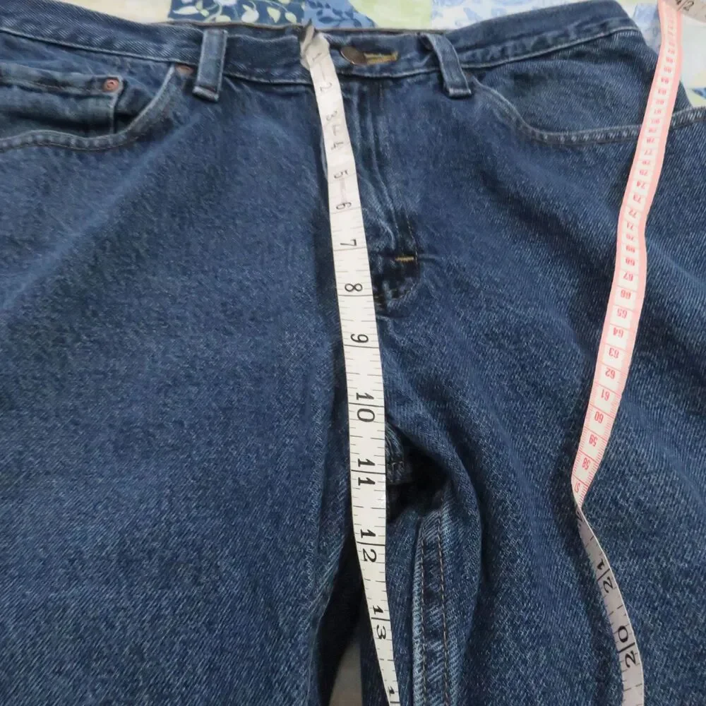 Wrangler Blue Jeans Mens Regular Fit 33x32 Medium Wash Straight Leg Casual